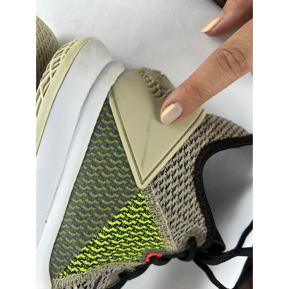 Nike Basketball Sneakers LeBron Witness 4 Athletic shoes Tan Lime Green Black 7Y - Picture 8 of 10